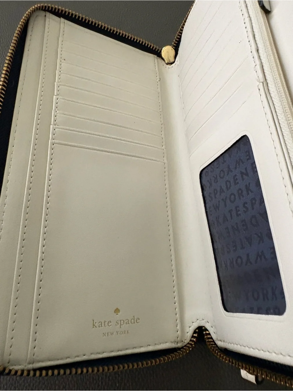 Kate Spade Anita Grove Street Two Tone Wristlet Clutch Wallet